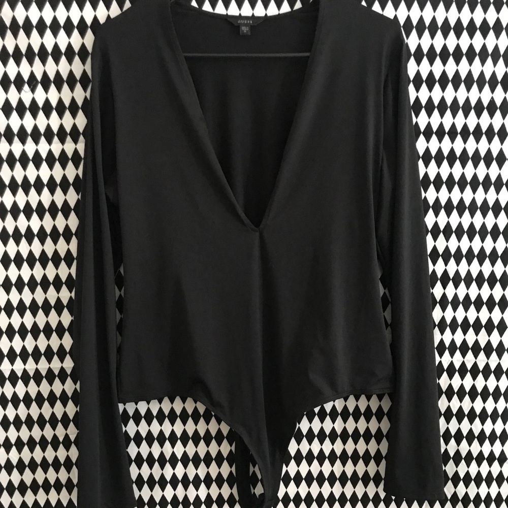 Guess V neck body suit